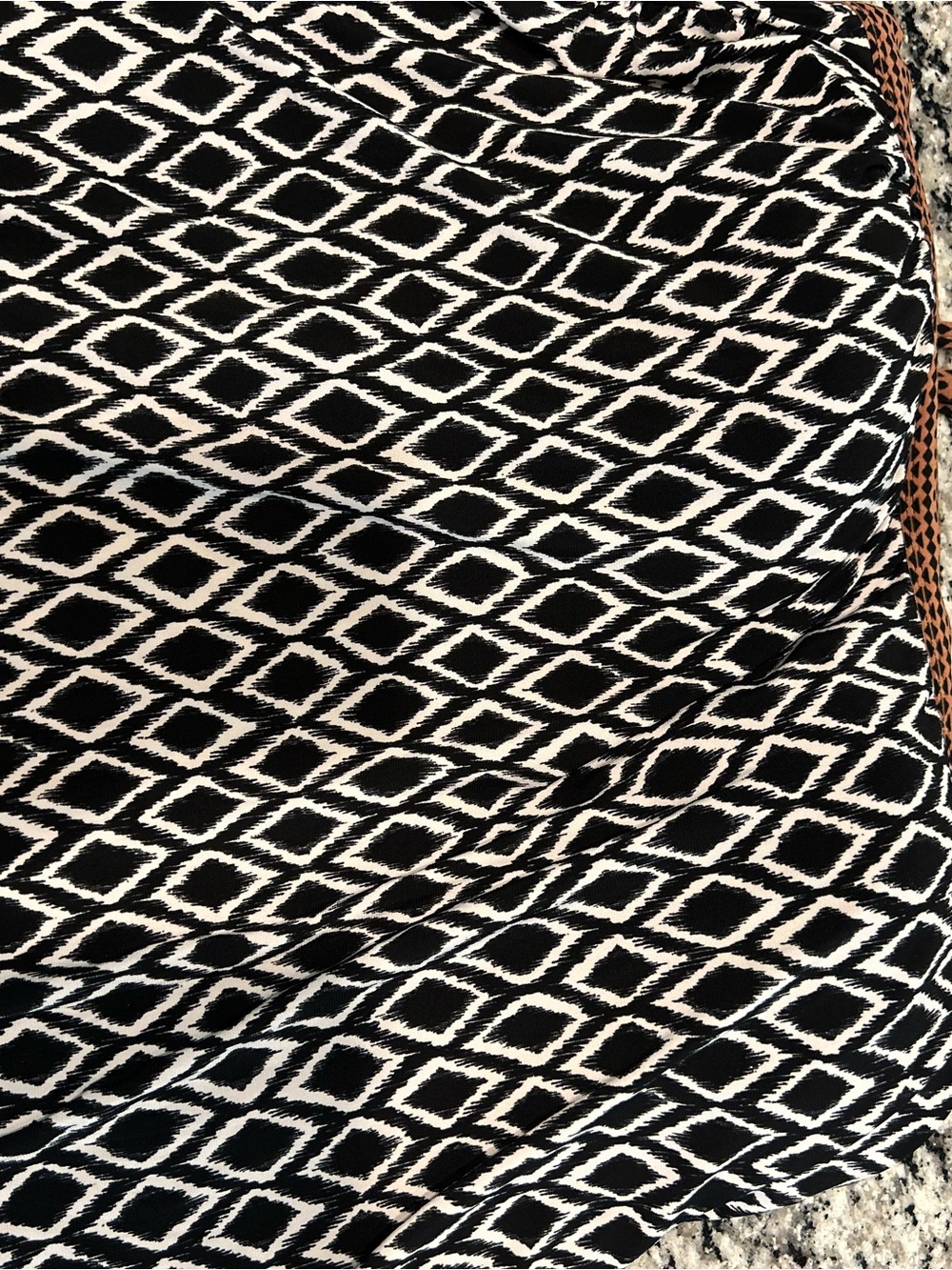 Black and White Geometric Print Skirt